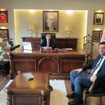 Meslek Yüksekokul Müdürümüz Doç. Dr. Tolga Ergün, Vakfıkebir İlçe Kaymakamı olarak atanan Kadir Ulusoy'u makamında ziyaret etti